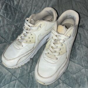 Nike Air Max 90 Youth 7Y White Sneakers | Women’s 8.5 | Clean Classic